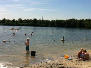 Strandbad Kasteelse Bossen (1)